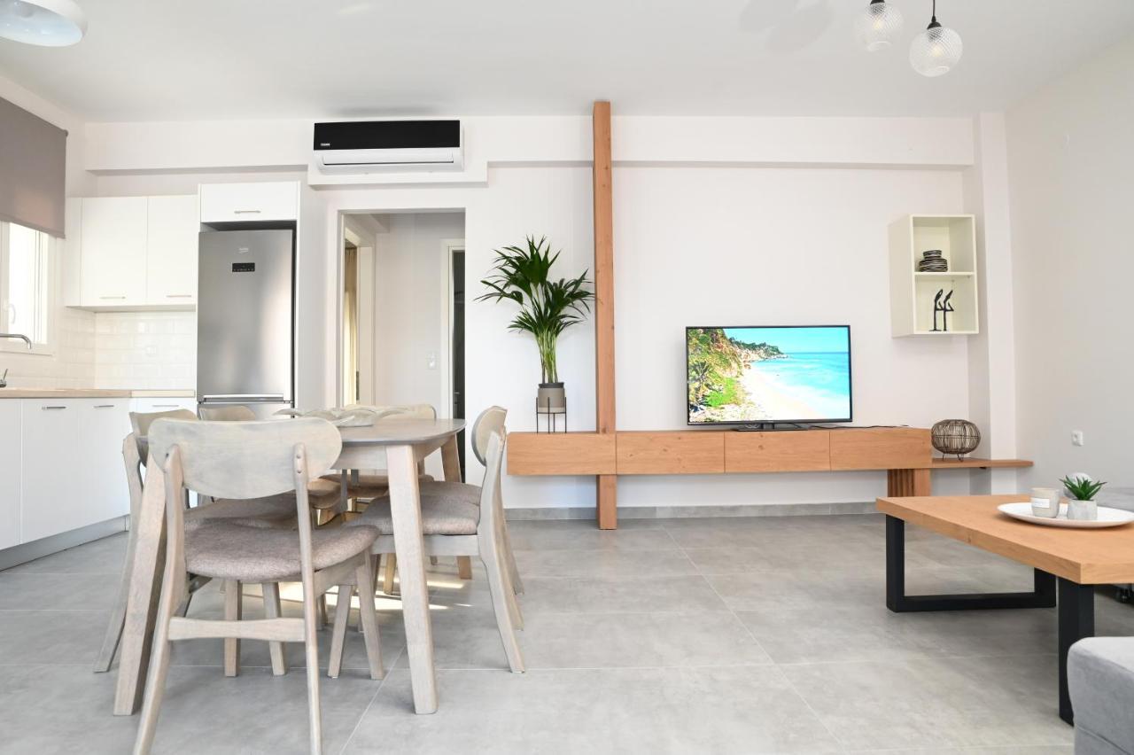 Faidra Apartments Néa Péramos Eksteriør bilde